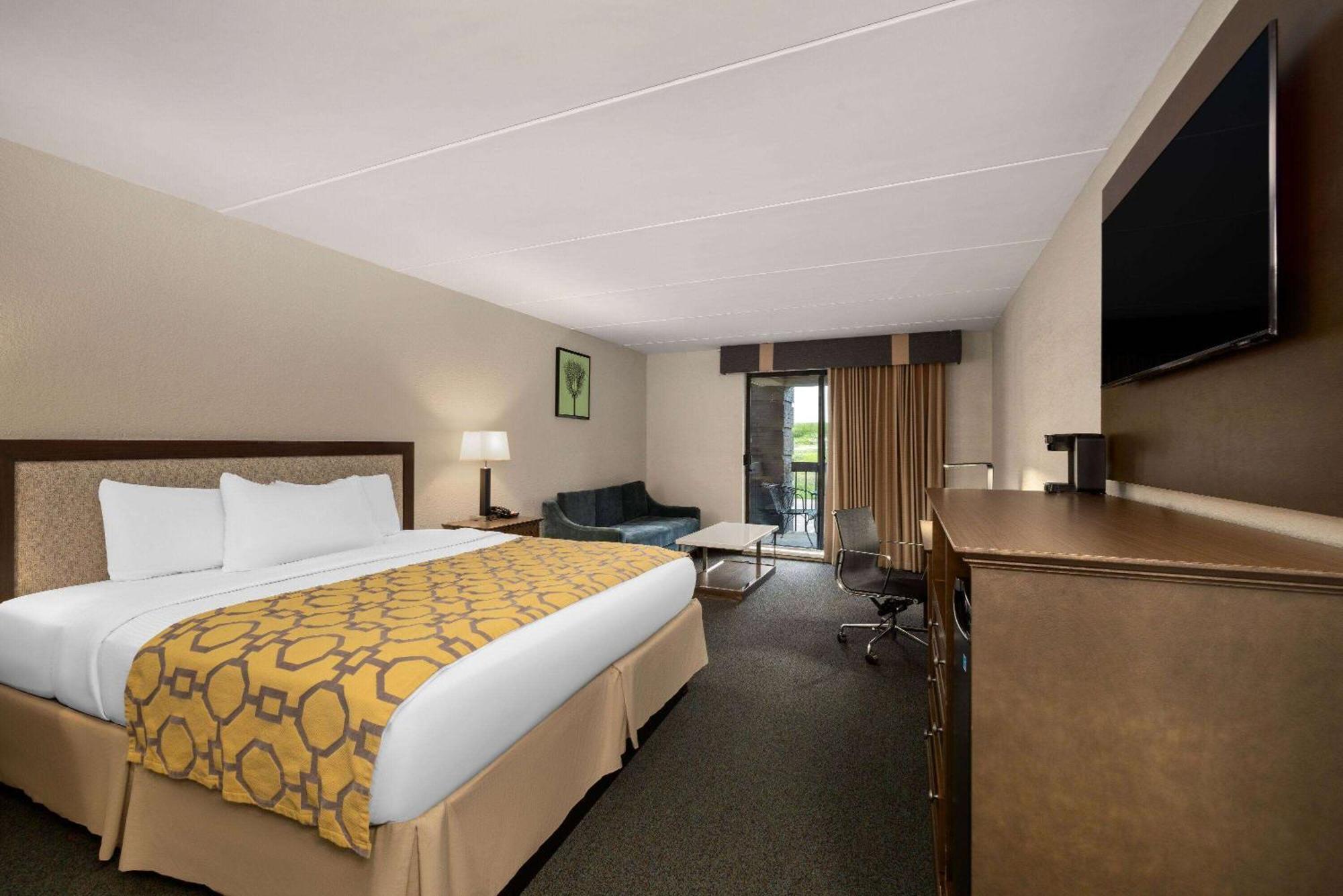 Baymont By Wyndham Shakopee Hotel Exterior foto