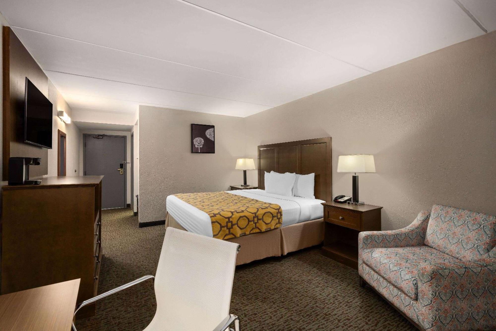 Baymont By Wyndham Shakopee Hotel Exterior foto