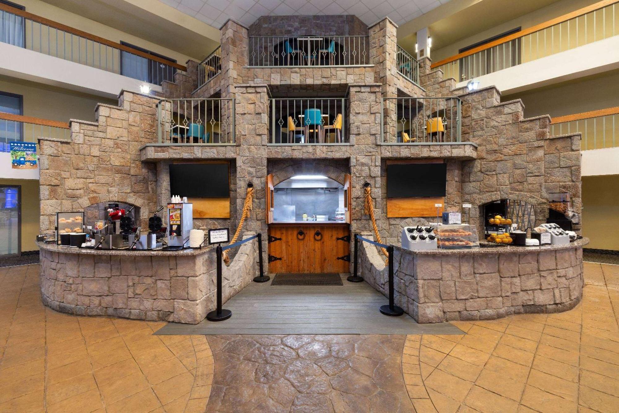 Baymont By Wyndham Shakopee Hotel Exterior foto