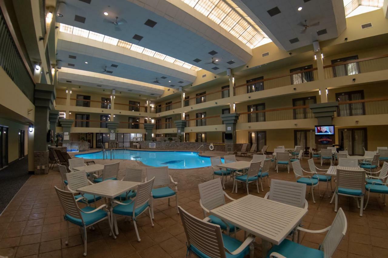 Baymont By Wyndham Shakopee Hotel Exterior foto